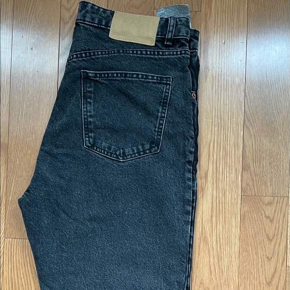Zara High waisted black denim jeans - Picture 3 of 6